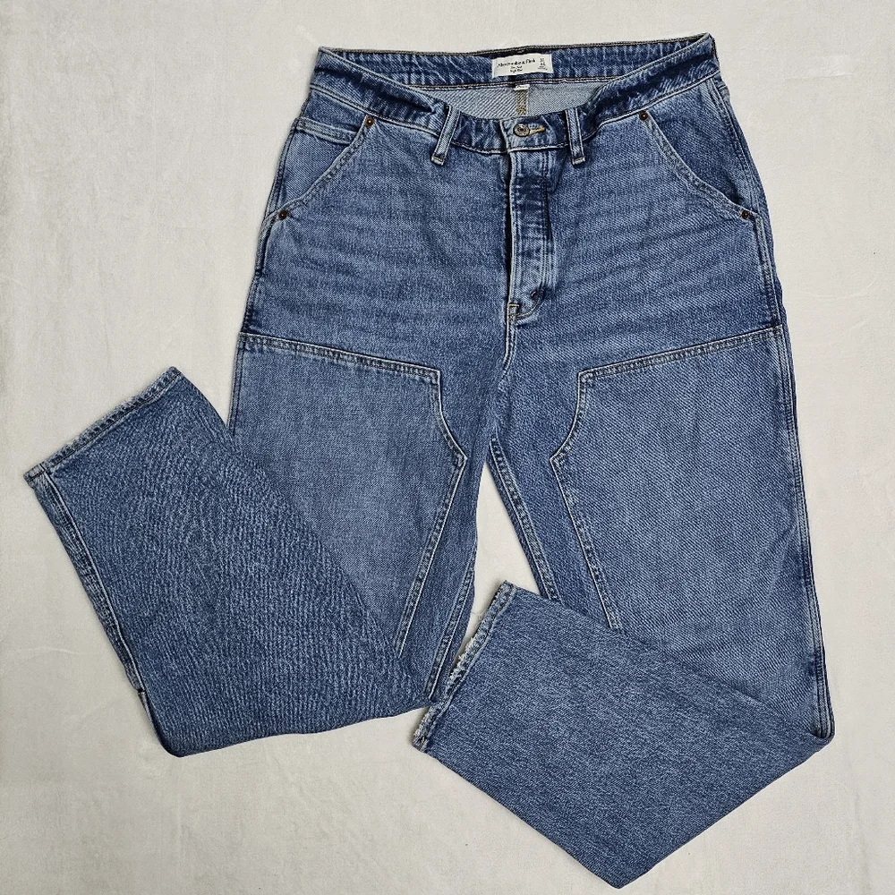 High-Rise Carpenter Straight Jeans - Light Blue